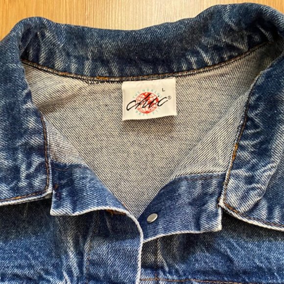 Vintage “Chic” brand long sleeve denim jacket - Picture 2 of 12
